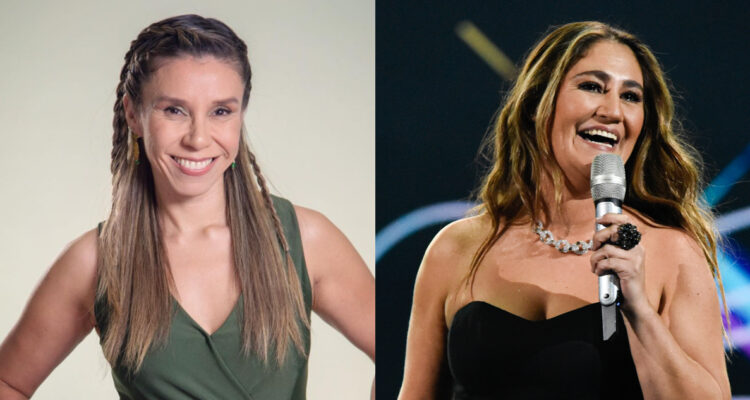 La periodista Cecilia Gutiérrez sonriendo. A su lado, Belén Mora en el Festival de Viña.