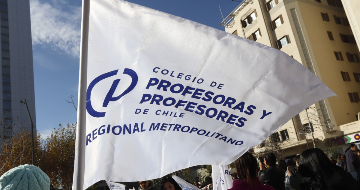 Colegio de Profesores inician movilización por 24 horas: advierten con paro indefinido