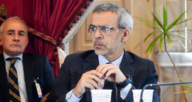 “Hacemos del respirar una polémica”: Gobierno defiende millonario gasto por 50 años del Golpe de 1973