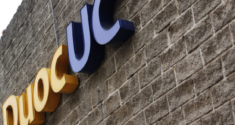 “Racismo, bullying”: profesor denuncia discriminación hacia alumnas extranjeras en tour por Duoc UC