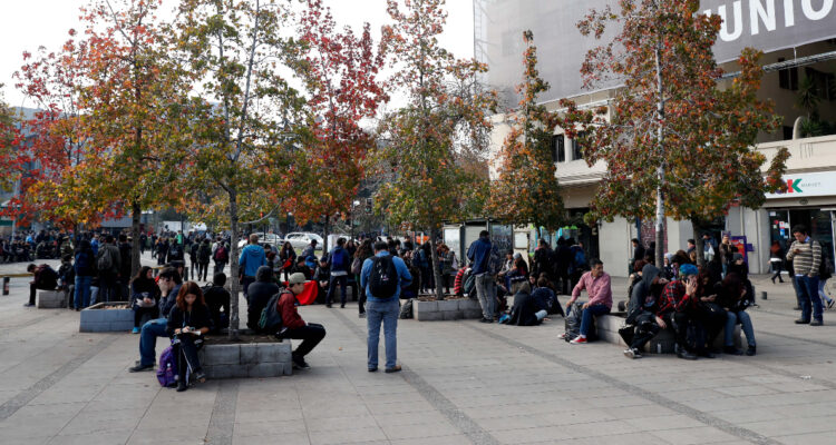 Comisión de Educación rechaza proyecto que buscaba condonar las deudas del CAE