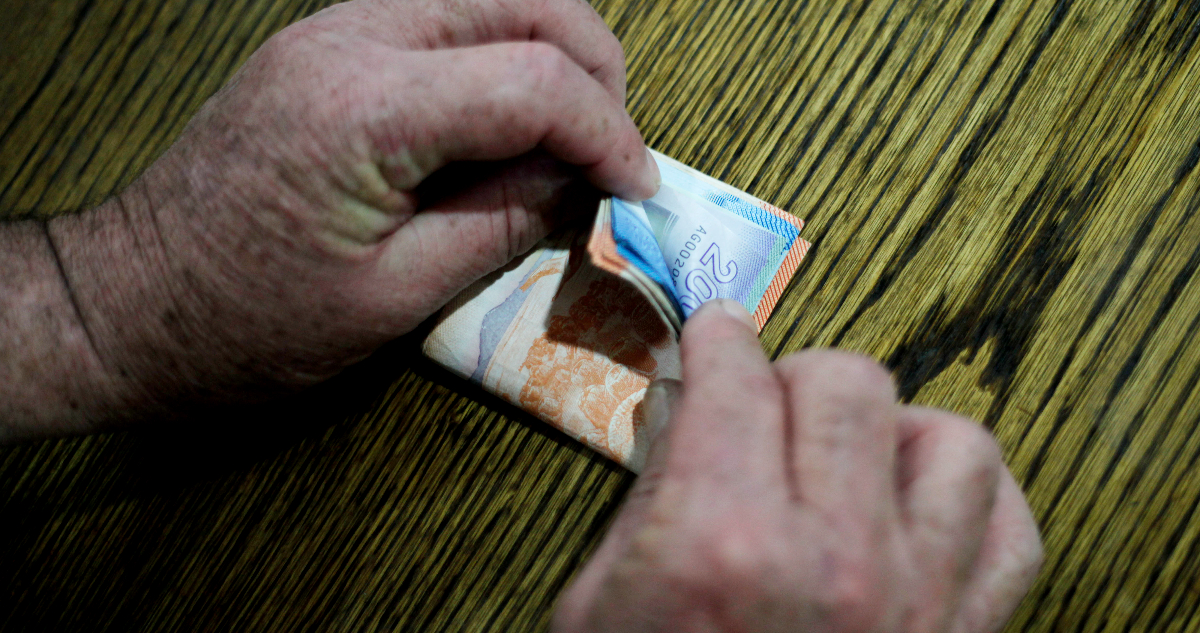 Los sueldos en Chile repuntaron por tercer mes consecutivo ante la contención de la inflación