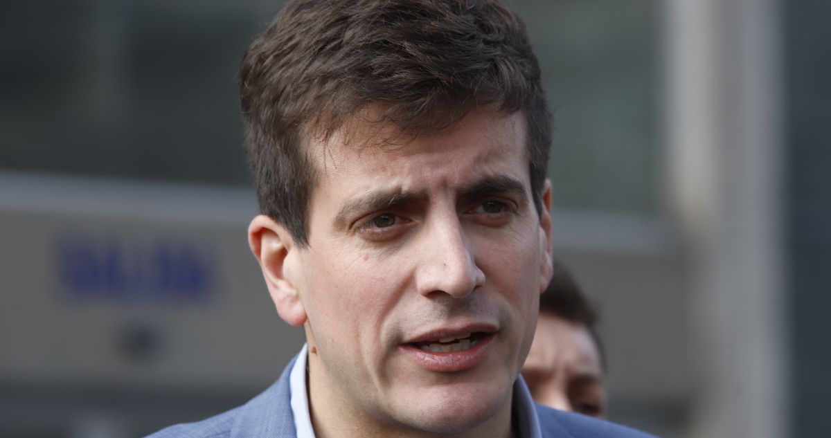 Schalper (RN) llega hasta Contraloría por robo en ministerios: “Vemos complicidad pasiva del Gobierno”