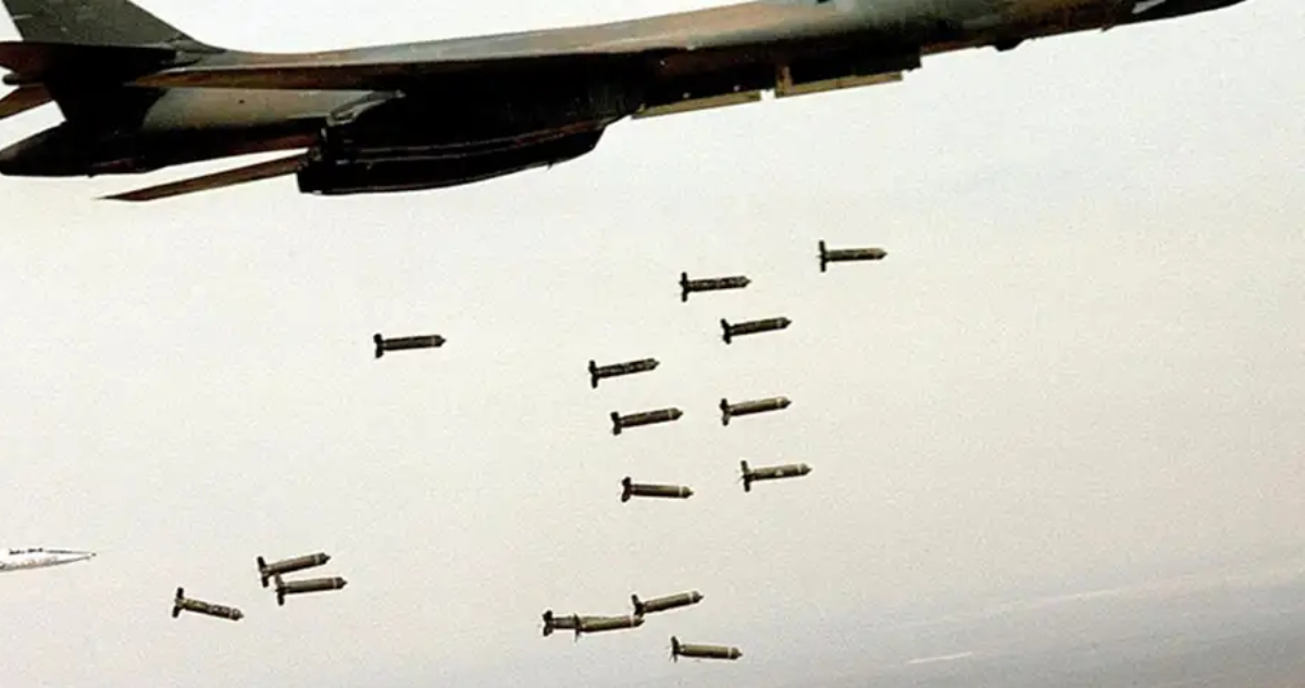 EEUU confirma que enviará a Ucrania bombas de racimo, prohibidas y usadas en la Segunda Guerra Mundial