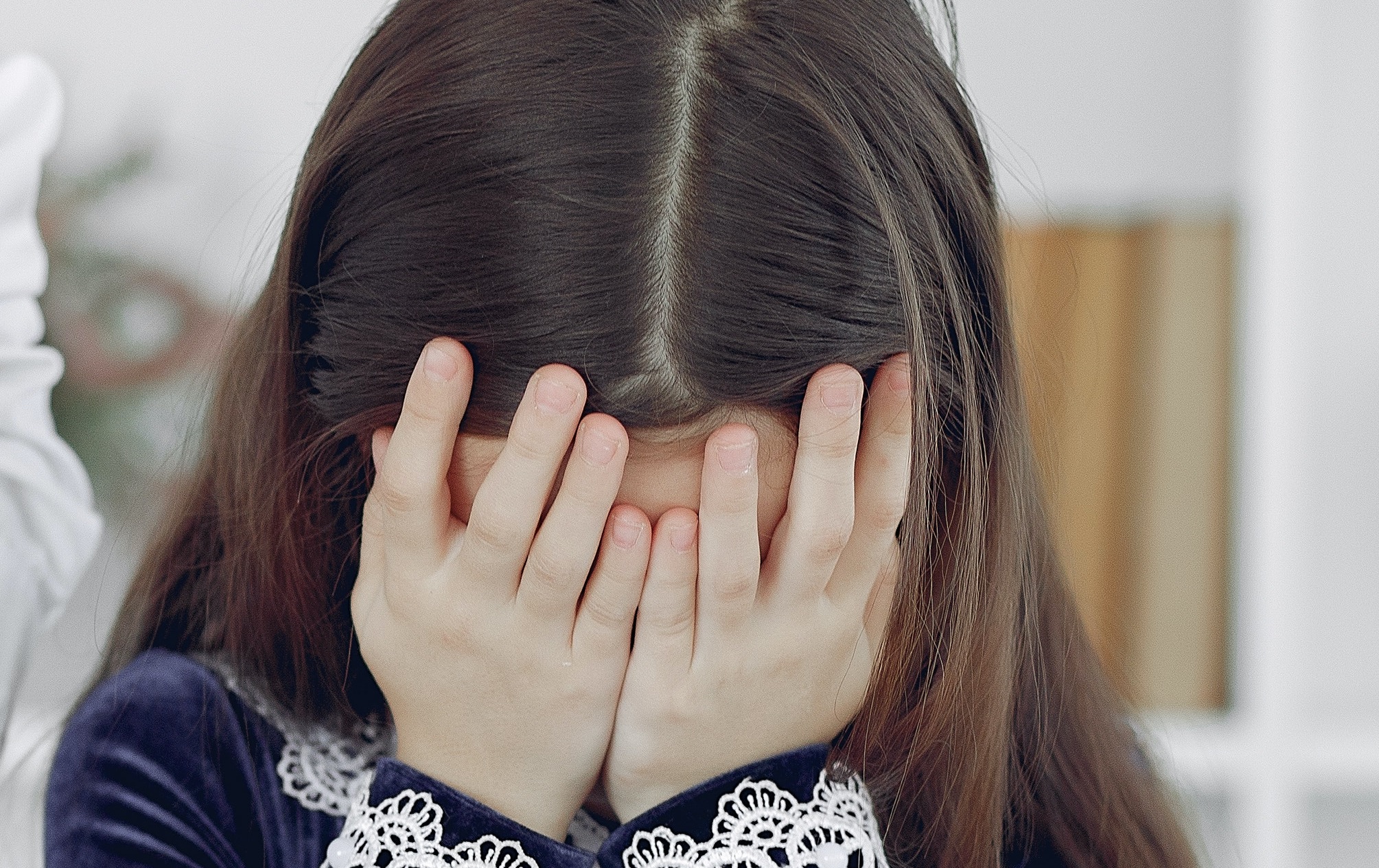 niña llorando