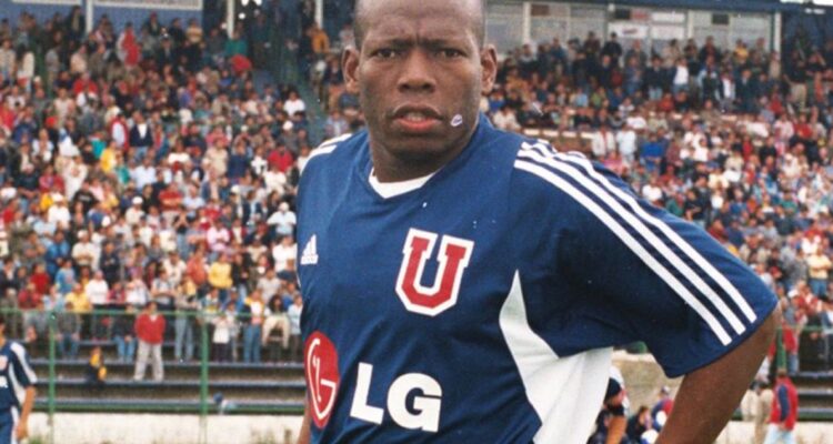 Faustino Asprilla jugó en 2003 en Chile