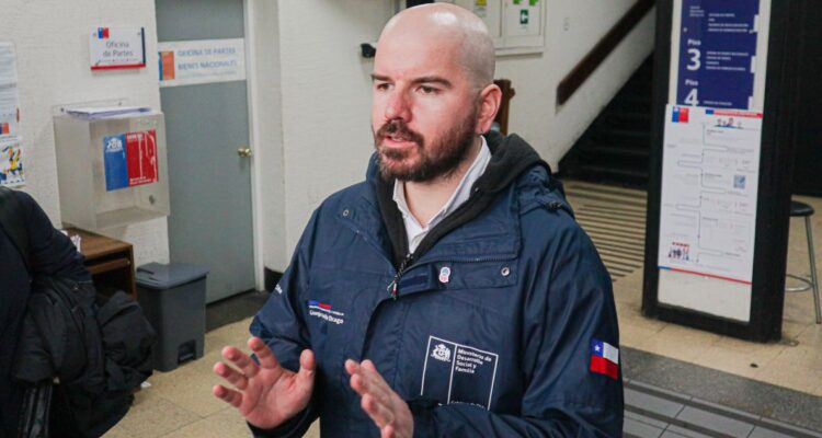 Ministro Jackson anuncia querella por suplantación de identidad tras robo a Desarrollo Social