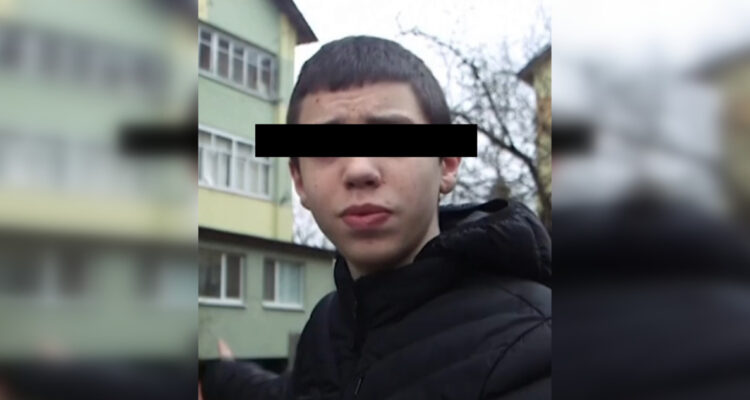 “Hola, mataste a mi padre”: adolescente ucraniano buscó y llamó a soldado ruso de la Masacre de Bucha