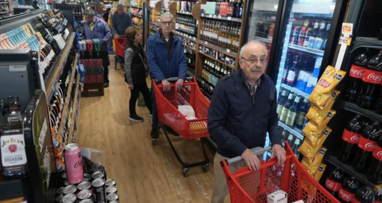 La inflación en Argentina supera 115% interanual y reportan alzas en varios servicios fundamentales