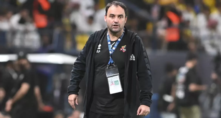 José Luis Sierra asoma como opción para llegar a Universidad Católica.