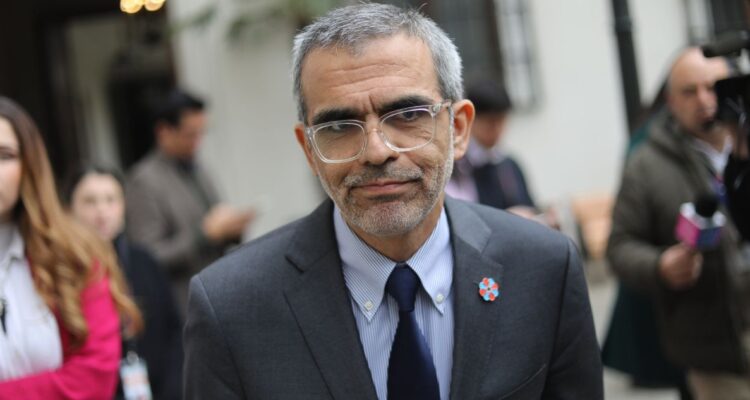 Cordero asegura que ingreso de delicuentes a oficinas públicas “es más recurrente” de lo pensado