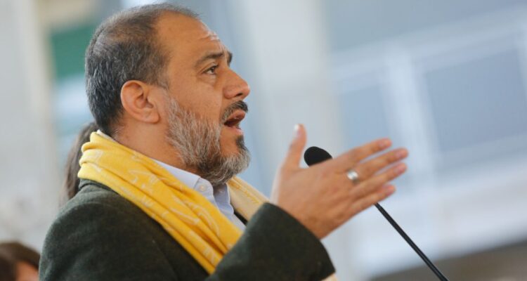 Ministro Ávila sobre paro de profesores: “No puede transformarse en una deuda para los estudiantes”