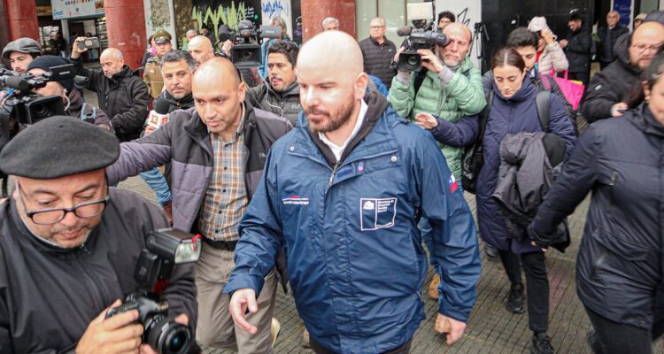 Radiograma Vespertino: Detención y teorías tras el robo de computadores al Mideso