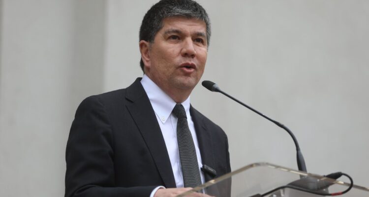 Monsalve y ataques a ministro Jackson por robo a Desarrollo Social: “Es reprochable e irresponsable”