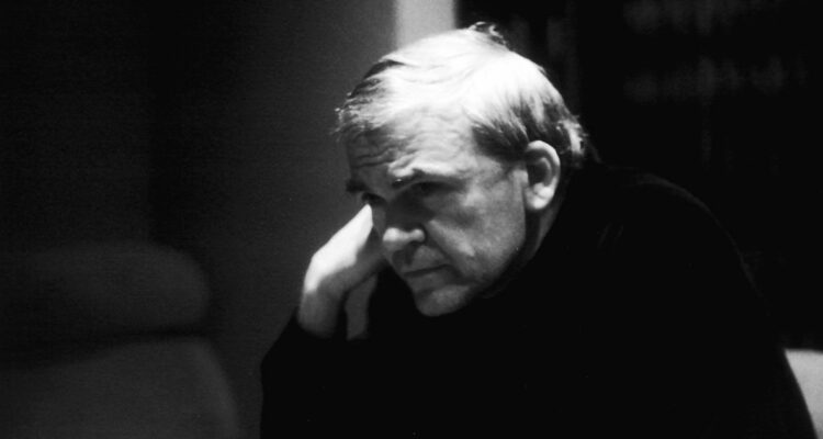 A los 94 años muere Milan Kundera, el autor de “La insoportable levedad del ser”