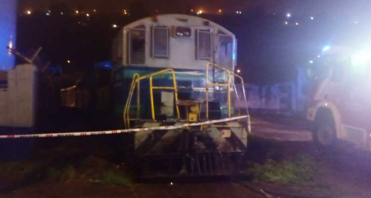 mujer-tren-de-carga-lota