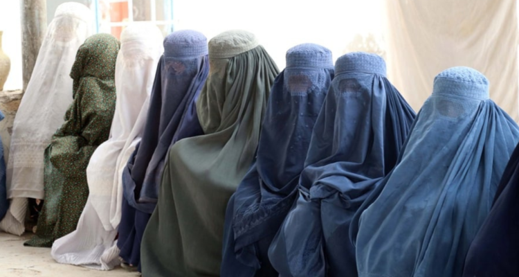 Mujeres prisioneras afganas