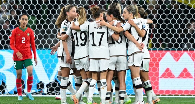 Alemania debutó con goleada en Mundial Femenino.