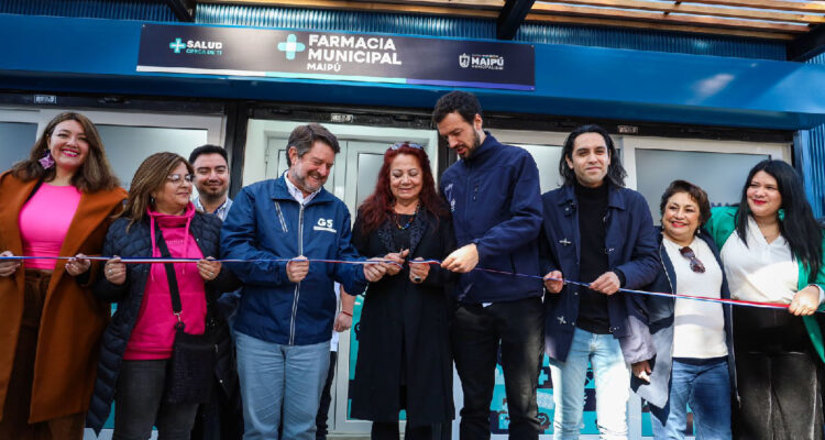 Inauguran nueva farmacia municipal en Maipú con precios hasta 95% más baratos que en las traicionales