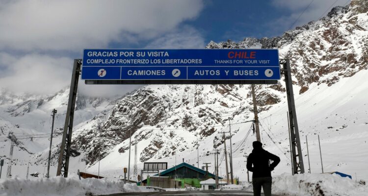 Paso fronterizo Los Libertadores