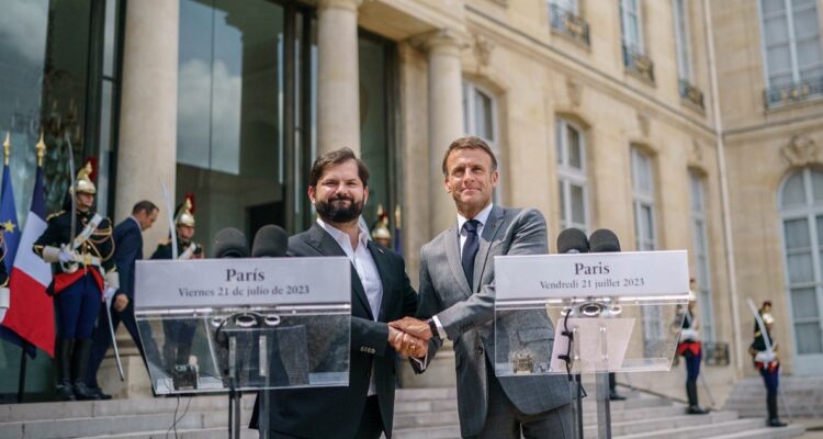 presidente boric y macron