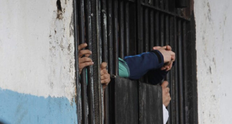 No era secuestro: los tres sujetos estan en prisión preventiva por robo y porte de armas en Maipú