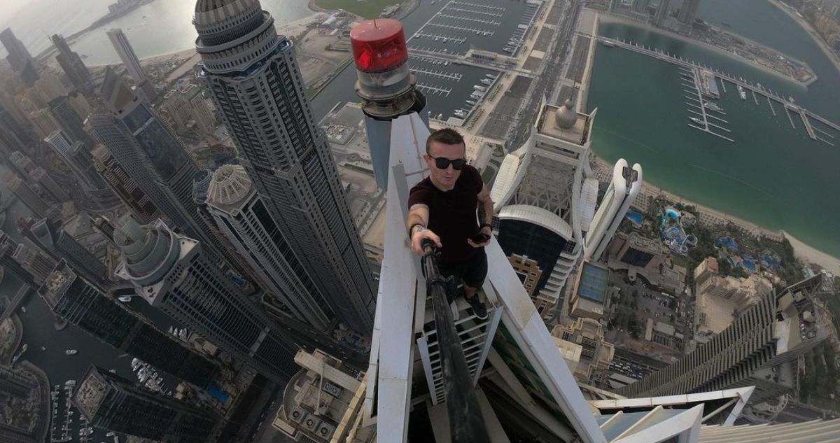 El influencer francés, fanático de los deportes extremos Remi Lucidi, murió tras caer desde una torre de gran altura en Hong Kong