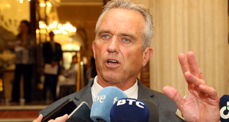 Robert Kennedy: el candidato de EEUU que indicó que “los chinos y los judíos son inmunes al covid”