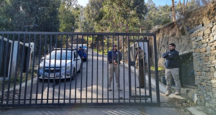 Indagatorias por robo a alcalde de Zapallar