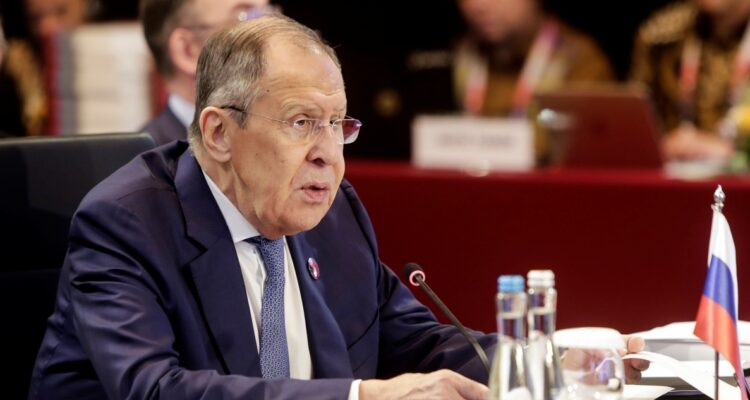 Rusia acusa a Estados Unidos y aliados de pretender establecer estructuras nucleares en Asia