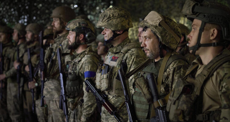 Rusia asegura que sus tropas mantienen sus líneas ante la ofensiva ucraniana