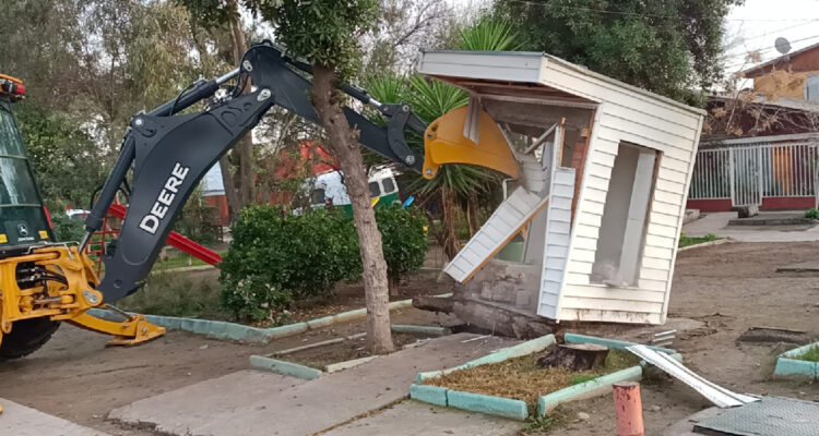 Sexto mausoleo narco fue destruido en San Ramón: en su lugar aumentarán la iluminación y áreas verdes