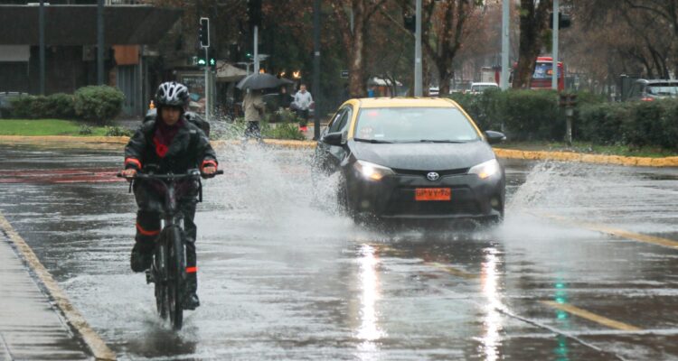 Sistema frontal desde Valparaíso a La Araucanía
