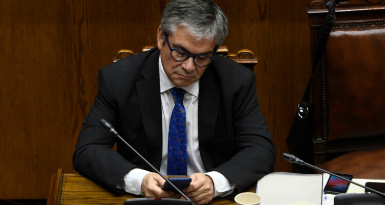 Democracia Viva: Critican anuncio de Marcel de reforzar Unidad de Auditoría General de Gobierno