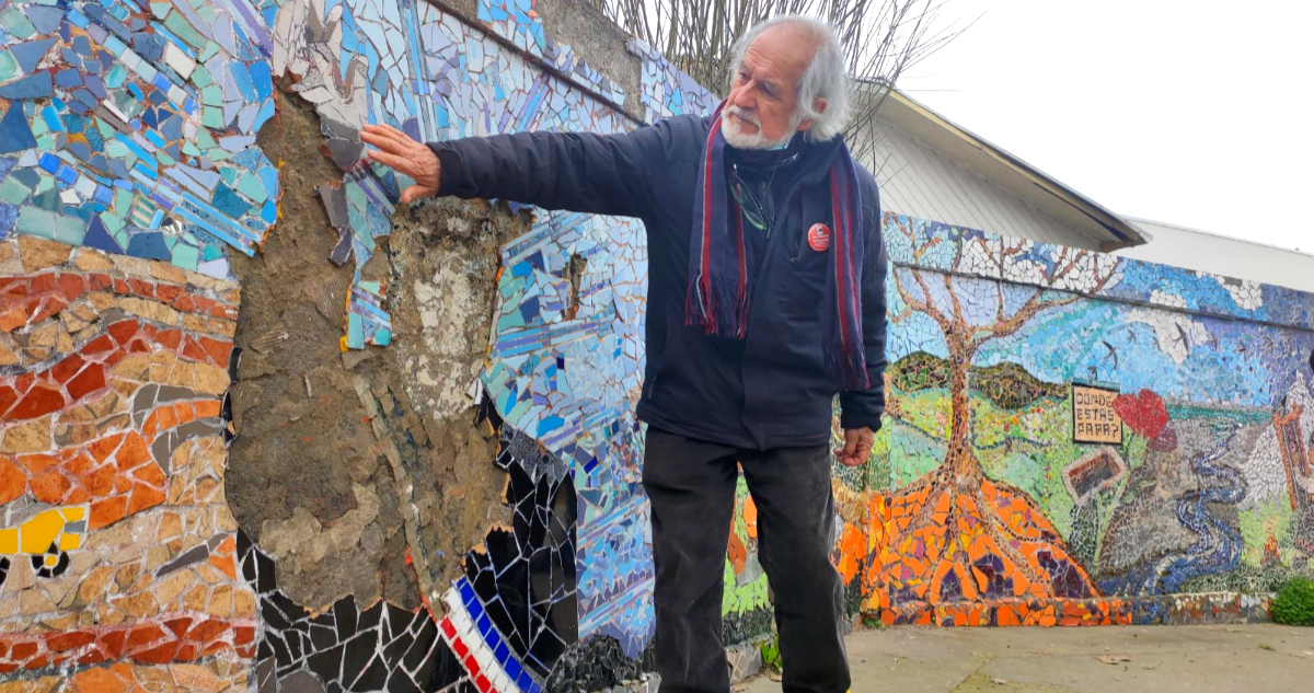 vandalizan-mosaico-de-salvador-allende