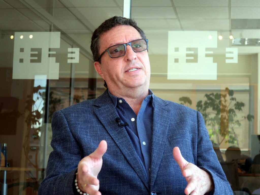 Óscar Vela, abogado de Nelson Serrano