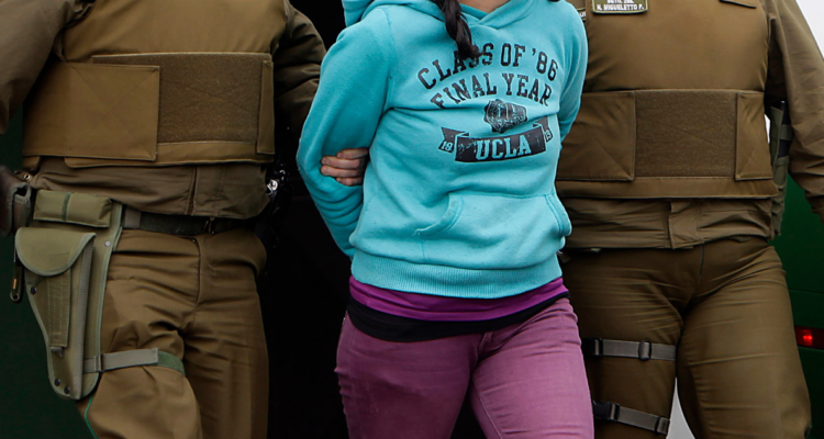 A 7 años de privación de libertad sentencia a adolescente que asesinó a hombre en Valdivia