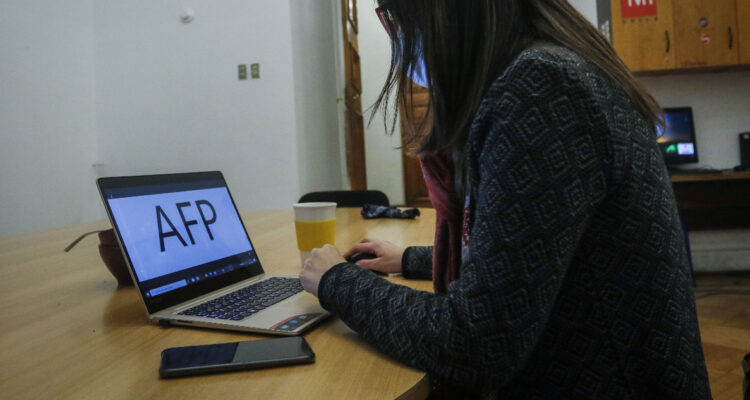 No pasarían agosto: Los multifondos de pensiones estarían terminando el mes sólo con pérdidas