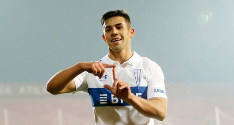 La UC rechazó importante oferta por Alexander Aravena