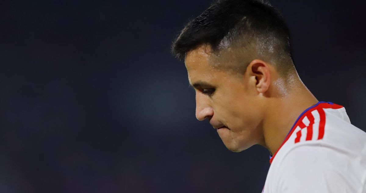 Pasan los días y Alexis Sánchez se acerca al fútbol turco