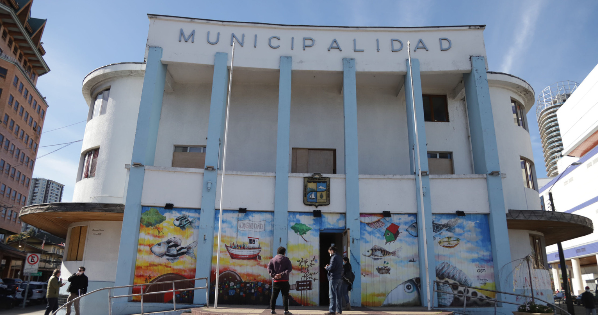 Municipio de Puerto Montt en Dicom: informe comercial revela deuda de $462 millones por protestos