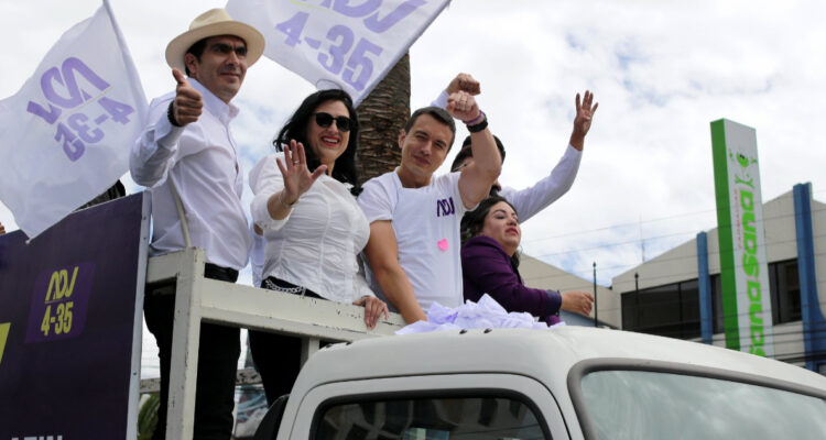 Otro atentado: atacan a balazos a candidato ecuatoriano Daniel Noboa durante cierre de su campaña