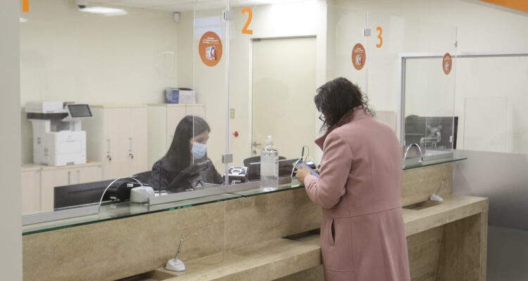Comuna de la región Metropolitana celebra que tendrá por primera vez una sucursal bancaria