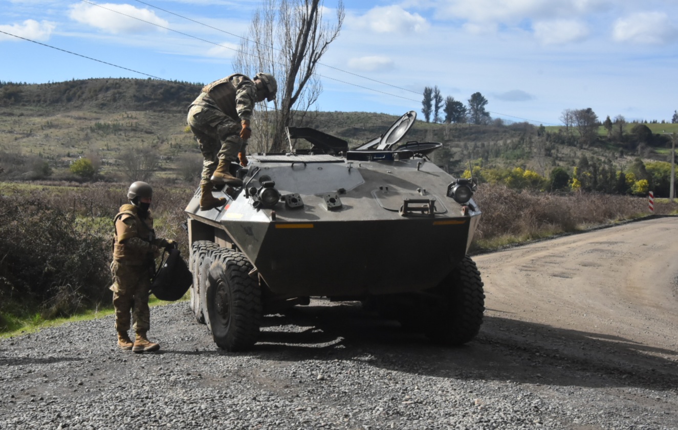 Gobierno instalará base militar avanzada en Traiguén y compromete más vehículos blindados en macrozona