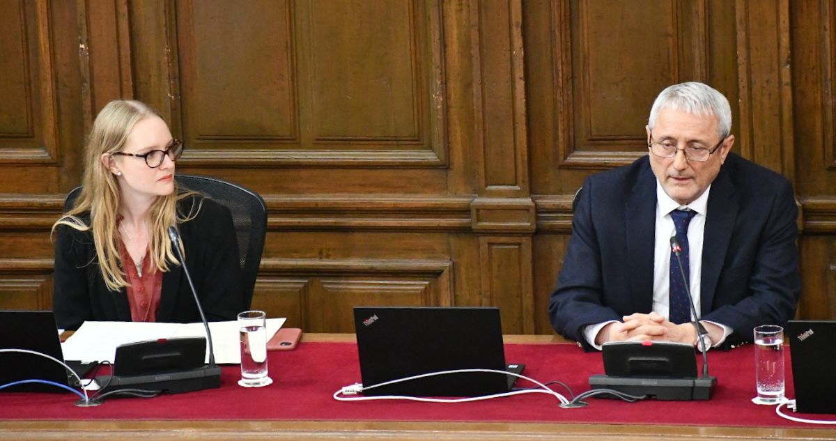 Polémica en Consejo Constitucional: La secreta reunión de Beatriz Hevia que generó críticas de Valle