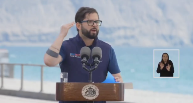 Boric promulga Ley de Royalty a la Gran Minería: “Los recursos no se pueden concentrar en pocas manos”