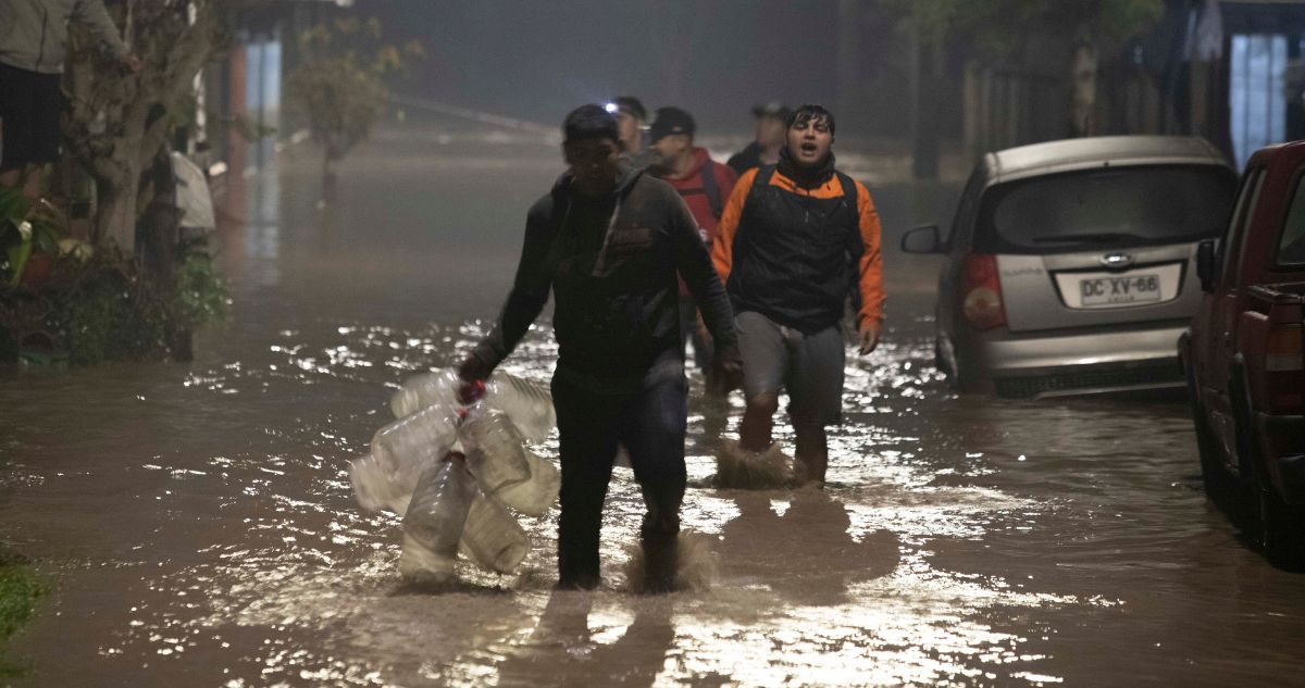 Senapred ordena evacuación por crecidas de río Cachapoal y estero Purén en región de O’Higgins