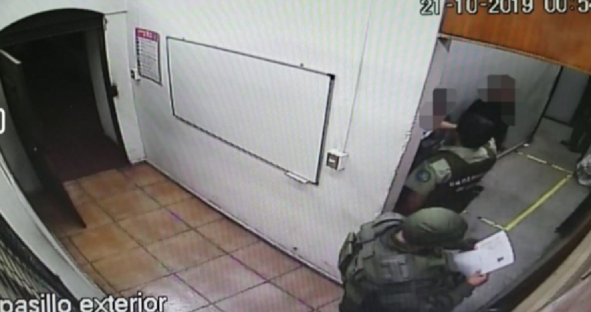 Condenan a tres excarabineros por torturas contra 8 víctimas en comisaría de Peñalolen durante el 18-O