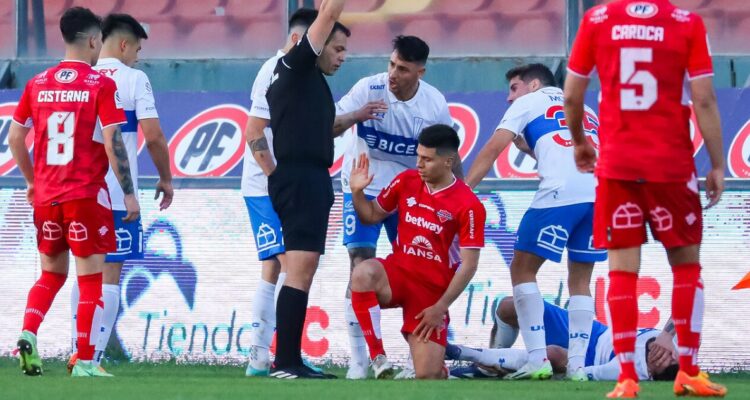 Catuto Rebolledo sacó la voz tras provocar grave lesión al ‘Keno’ Mena.