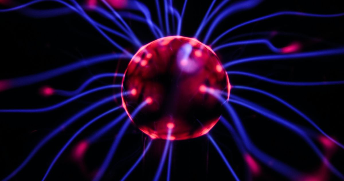 Suprema prohíbe a empresa vender en Chile aparato que puede “leer la mente” a través de neurodatos
